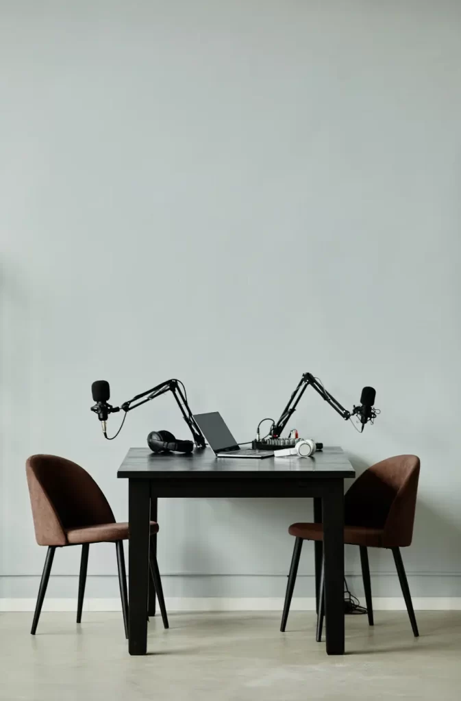 ACOUSTIC PODCAST STUDIO SERVICES IN DUBAI